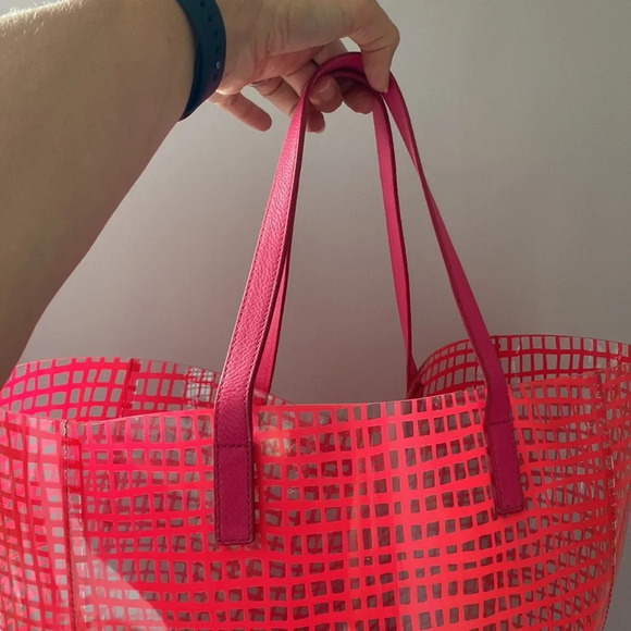 Marc by Marc jacobs checkmate tote in diva pink - Picture 14 of 15